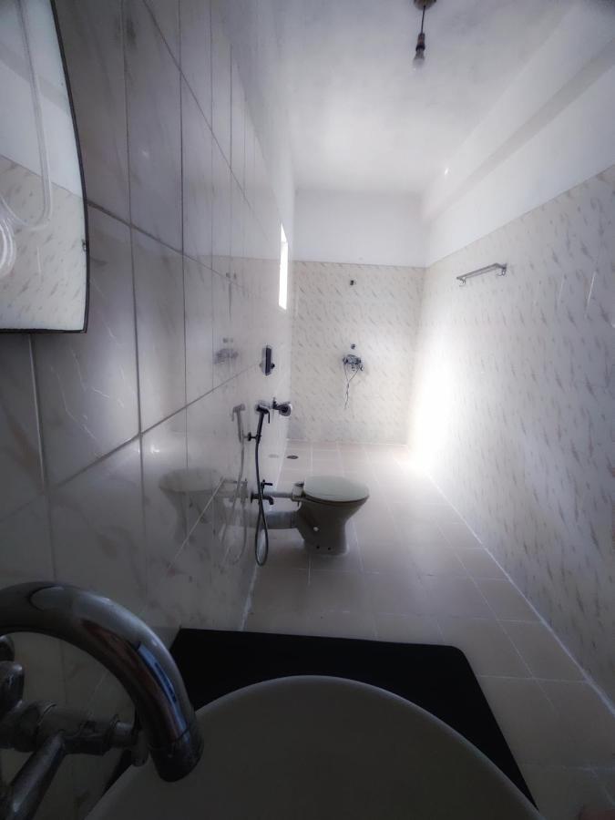 Heaven Goa Guesthouse 比纳里姆 外观 照片
