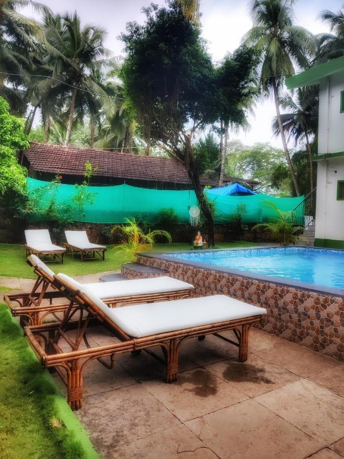 Heaven Goa Guesthouse 比纳里姆 外观 照片